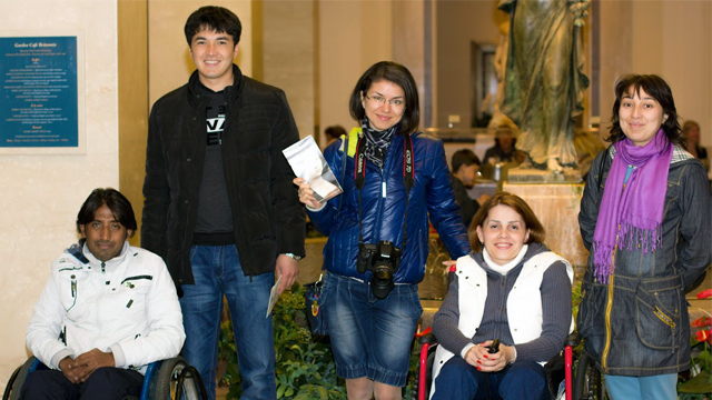 Fahad Bilal (Pakistan), Mirkholik Makhmudov (Tajikistan), Olesya Narmuratova (Tajikistan), Farida Alibakhshova (Tajikistan), and Marhabo Ibragimova (Tajikistan) pose for a photo during the tour of the National Gallery of Art in Washington, DC. 