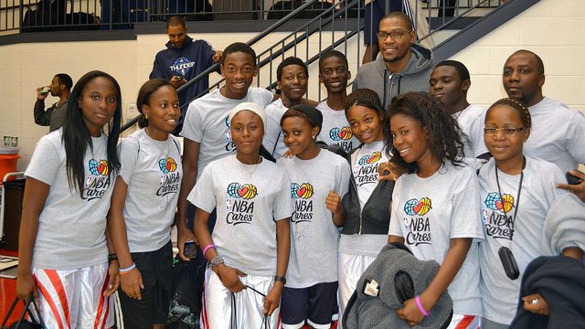 The DRC visitors met NBA Stars at the Verizon Center, among them was fellow Congolese player, Serge Ibaka.