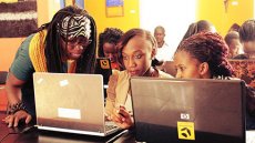 Fulbright Alumna Promotes STEM Education for Girls at Clinton Global Initiative Fulbright Alumna Promotes STEM Education for Girls at Clinton Global Initiative